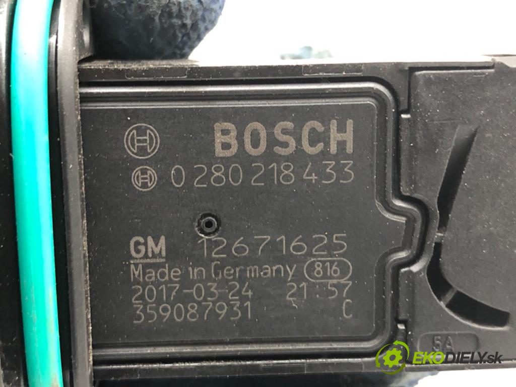 OPEL ASTRA K Kombi 2017 110 kW 1.4 Turbo (35) 1399 váha vzduchu 12671625 (Snímač hmotnosti vzduchu)
