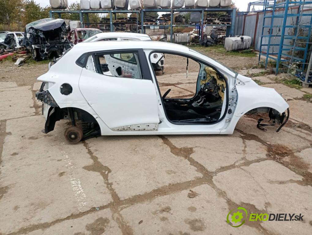 RENAULT CLIO IV liftback 2015 66 kW 1.5 dCi 90 1461 KAROSERIA ČTVRŤÁK blatník práh střecha PODŁUŻNICA 