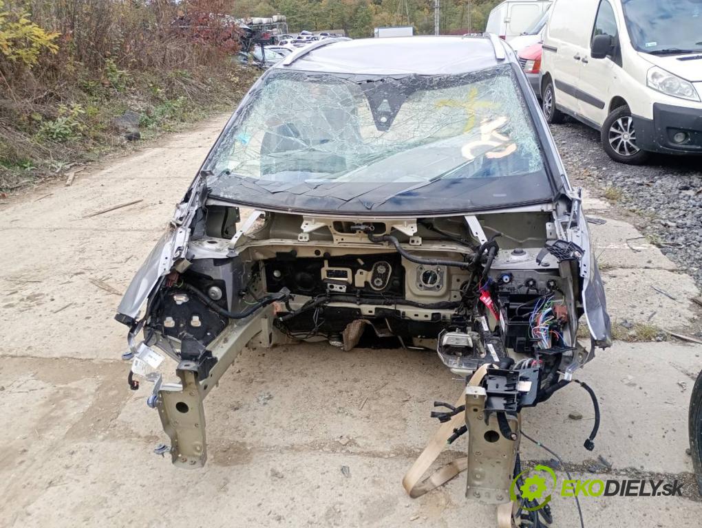 PEUGEOT 3008 SUV 2020 96 kW 1.2 THP/ PureTech 130 1199 karoséria ČTVRŤÁK: Blatník prah strecha PODŁUŻNICA