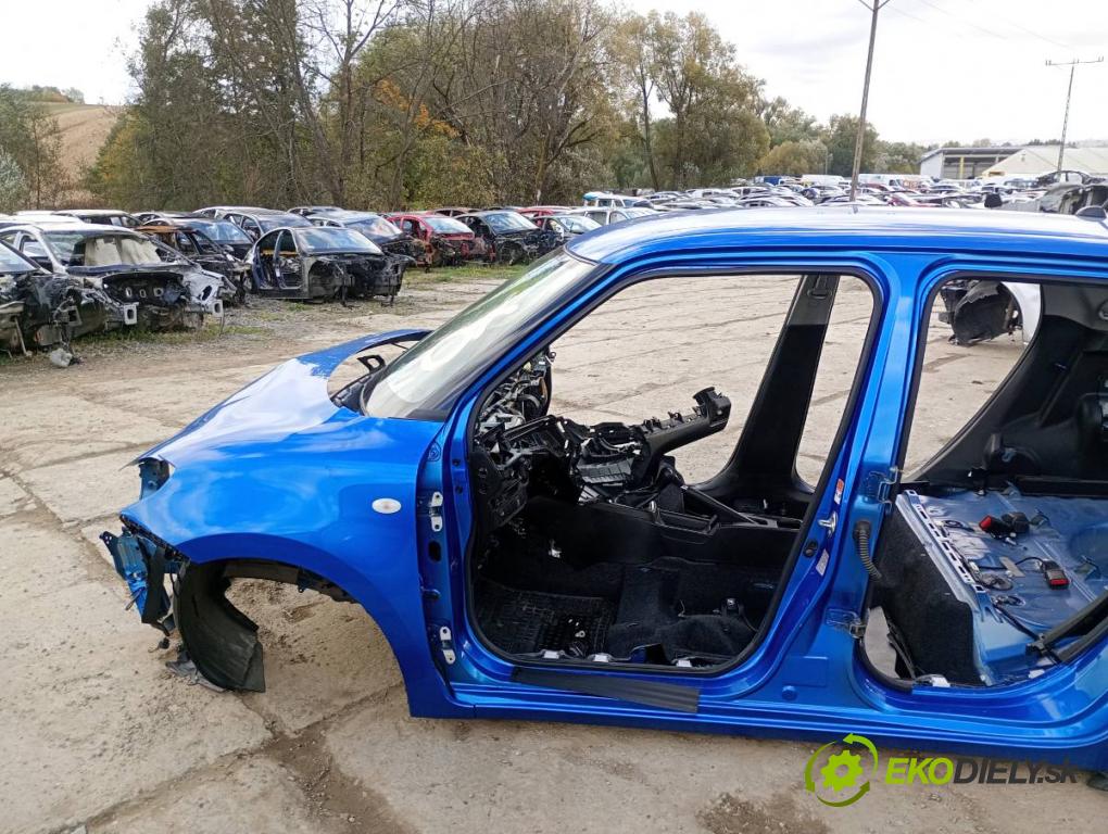 SUZUKI SWIFT V liftback 2019 66 kW 1.2 (A2L412) 1242 KAROSERIA ČTVRŤÁK blatník práh střecha PODŁUŻNICA
