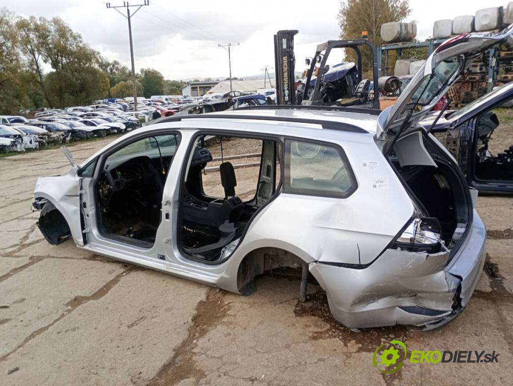 VW GOLF VII Kombi 2014 81 kW 1.6 TDI 1598 KAROSERIA ČTVRŤÁK blatník práh střecha PODŁUŻNICA 