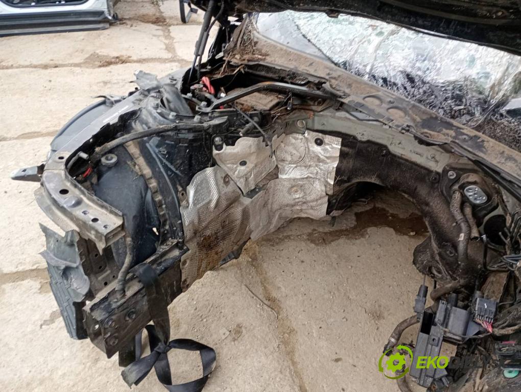 BMW F36 coupe 2020 135 kW 420 i xDrive 1998 KAROSERIA ČTVRŤÁK blatník práh střecha PODŁUŻNICA
