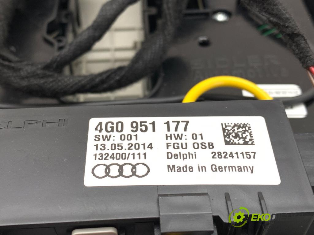 AUDI A6 C7 sedan 2014 180 kW 3.0 TDI quattro 2967 světlo stropní 4G0951177