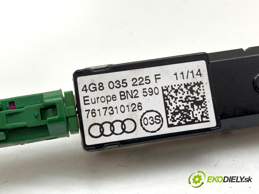 AUDI A6 C7 sedan 2014 180 kW 3.0 TDI quattro 2967 Zosilňovač Antenní: 4G8035225F (Zosilňovač)