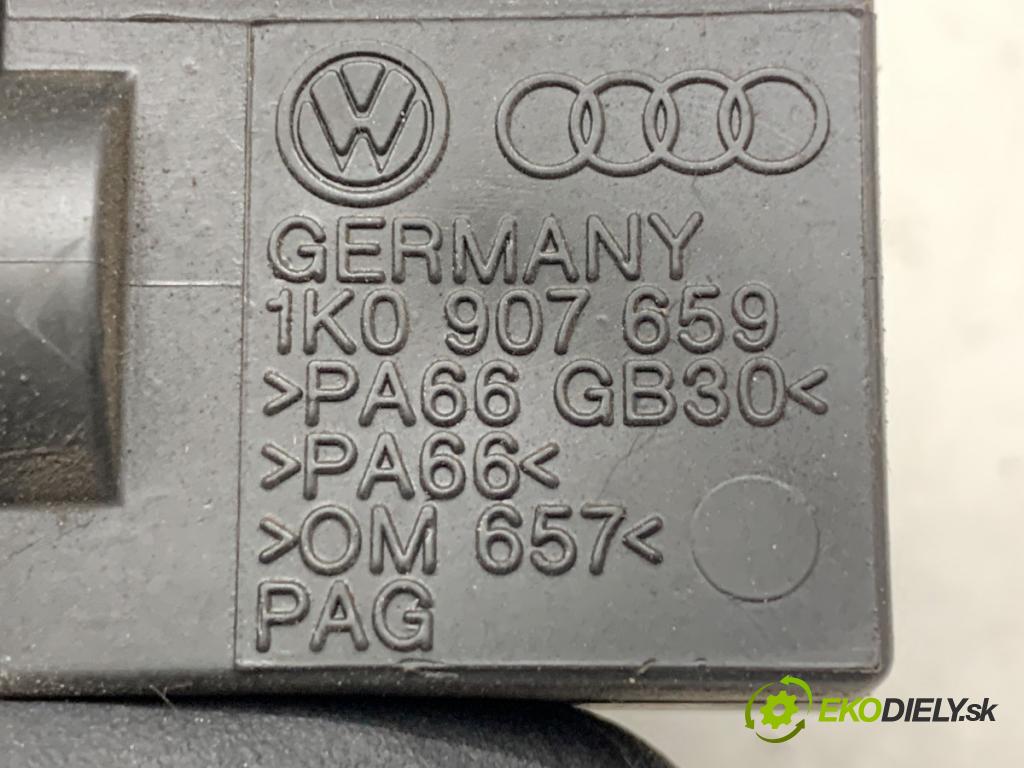 VW EOS kabriolet 2008 103 kW 2.0 TDI 1968 snímač KVALITNÍ: vzduchu 1K0907659