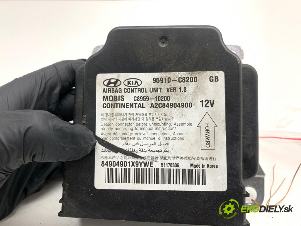 HYUNDAI i20 II liftback 2018 62 kW 1.2 1248 senzor airbag 95910-C8200 (Snímač)