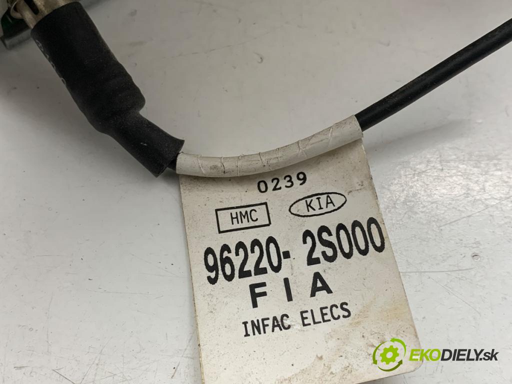 HYUNDAI ix35 SUV 2011 85 kW 1.7 CRDi 1685 RADIO 96160-2Y730 (Audio zařízení)
