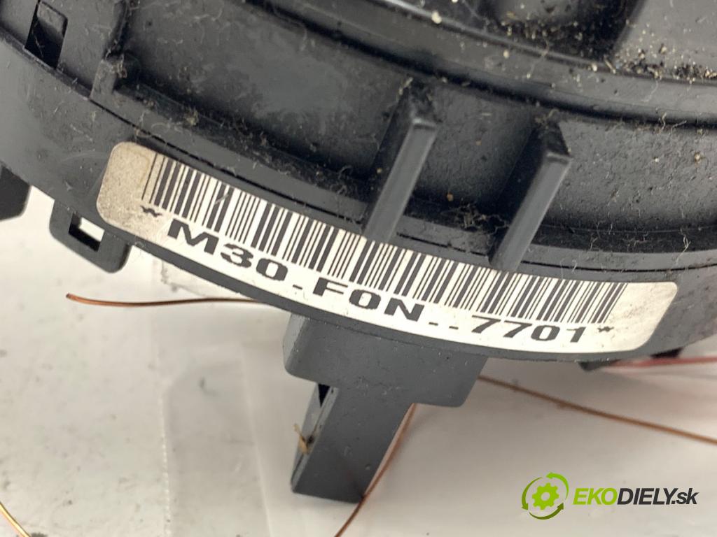 HYUNDAI ix35 SUV 2011 85 kW 1.7 CRDi 1685 kroužek slimák airbag (Airbag)