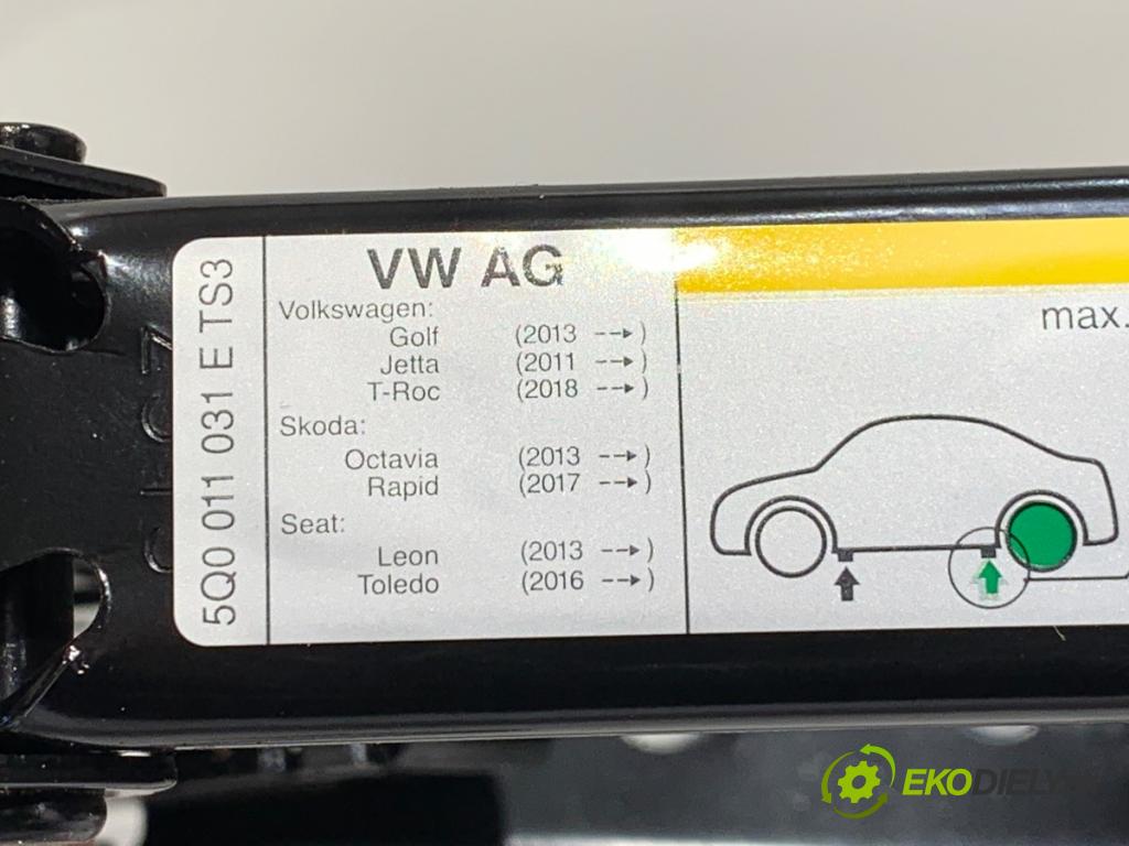 SKODA OCTAVIA III liftback 2019 85 kW 1.6 TDI 1598 souprava náradí 5E0012115F