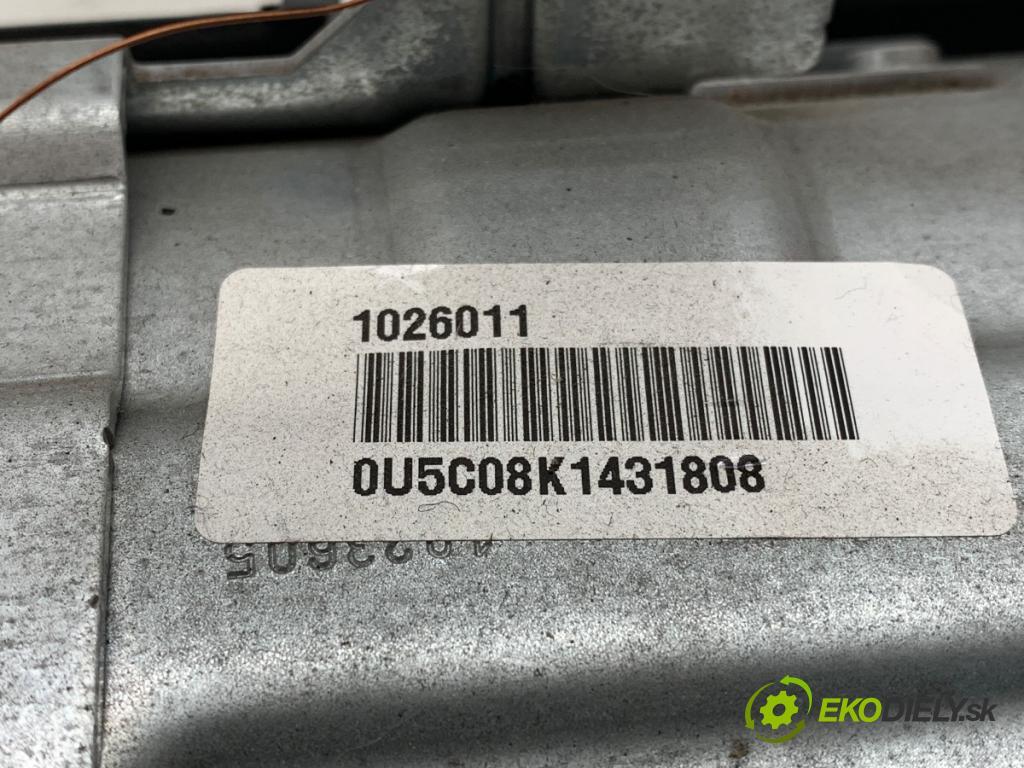 SKODA OCTAVIA III liftback 2019 85 kW 1.6 TDI 1598 AirBag koleno: 5G1880841G