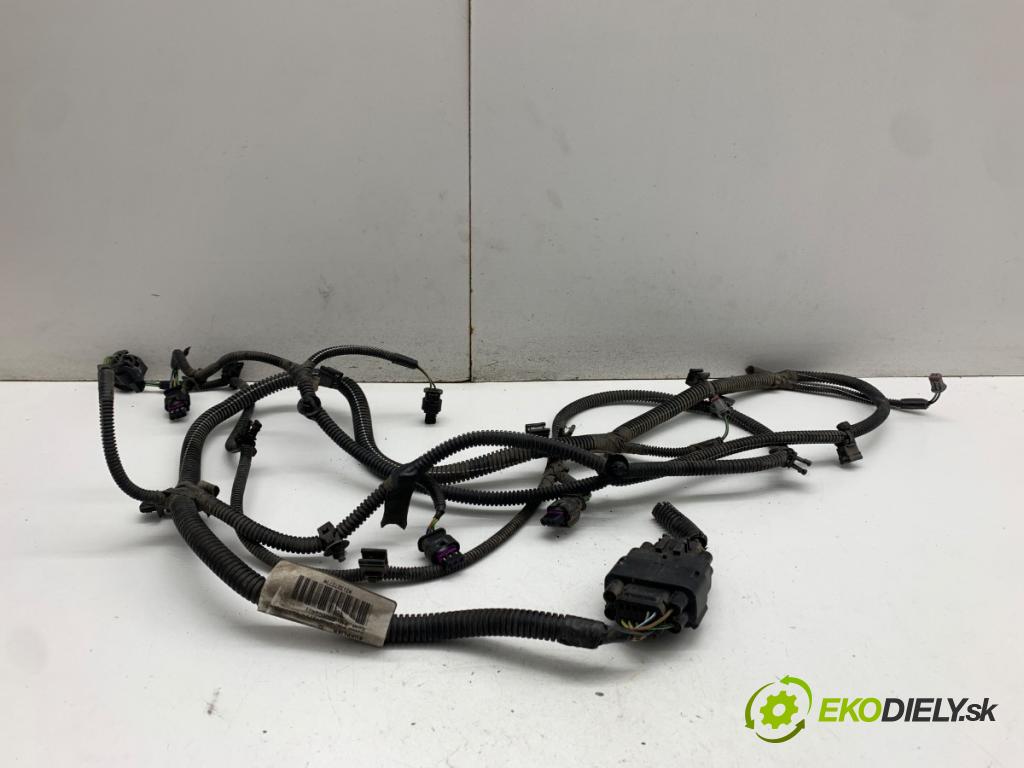 VOLVO V40 liftback 2012 84 kW D2 1560 káblovačka PDC zadní část 31327377