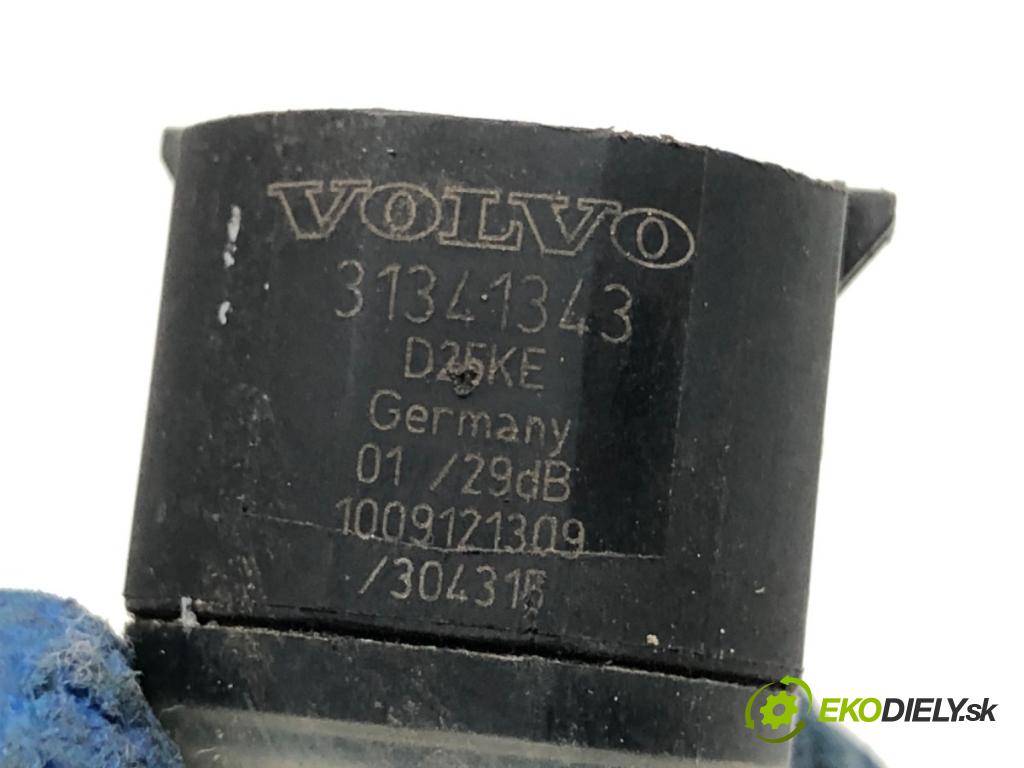 VOLVO V40 liftback 2012 84 kW D2 1560 snímač PDC 31341343