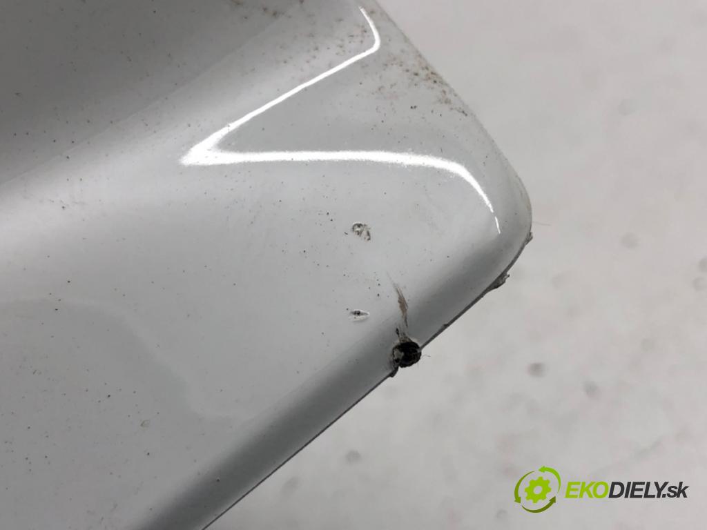 VOLVO V40 liftback 2012 84 kW D2 1560 ANTENA 31346638