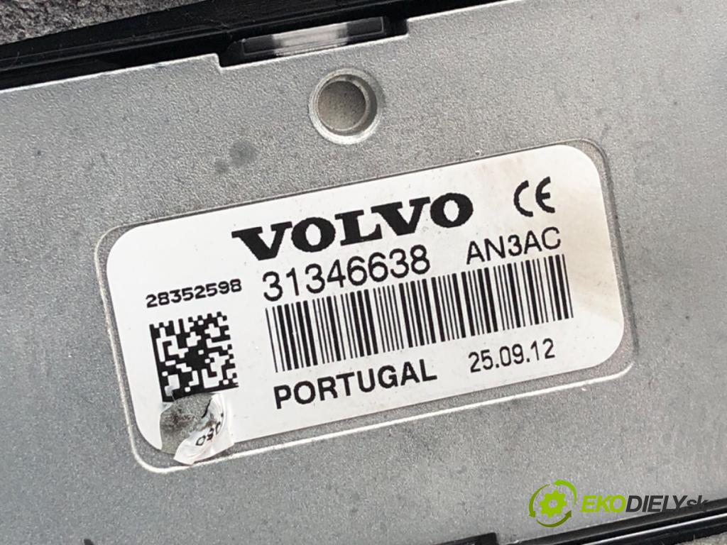 VOLVO V40 liftback 2012 84 kW D2 1560 ANTENA 31346638