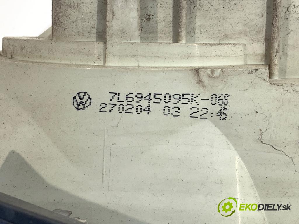 VW TOUAREG SUV 2004 128 kW 2.5 R5 TDI 2461 Svetlo ľavy zad 7L6945095K
