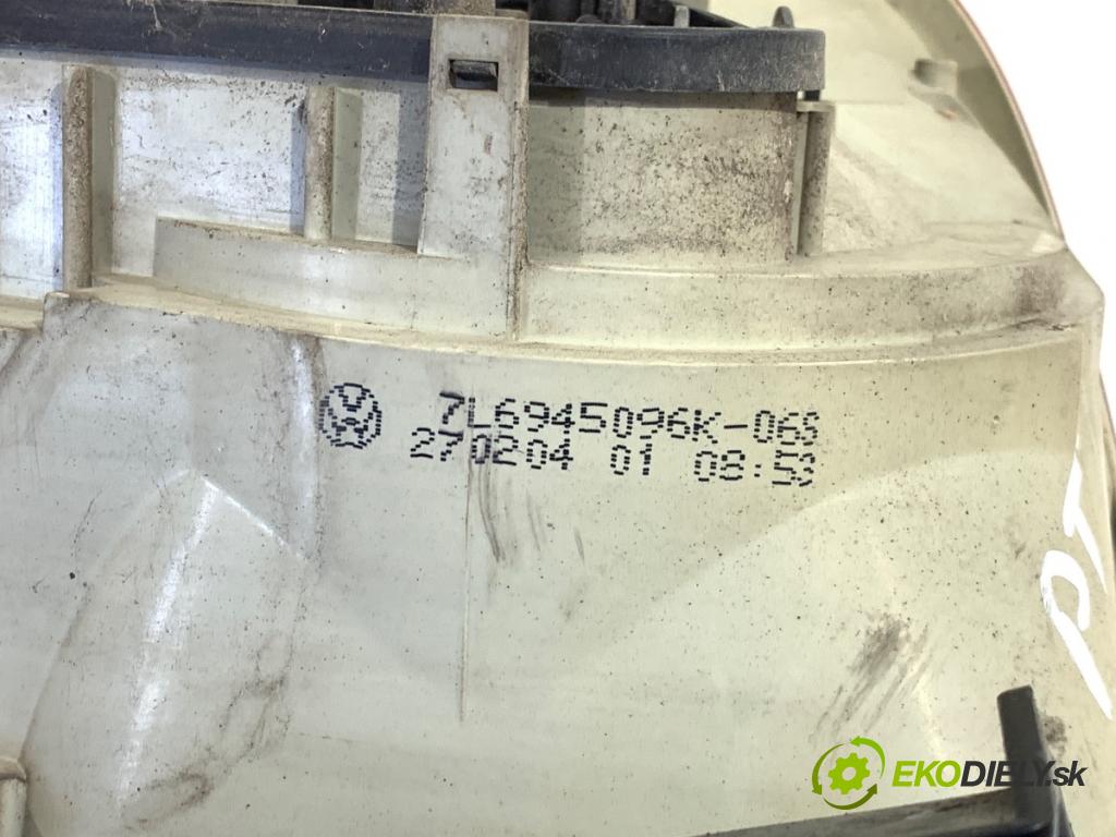 VW TOUAREG SUV 2004 128 kW 2.5 R5 TDI 2461 světlo pravý zadní část 7L6945096K