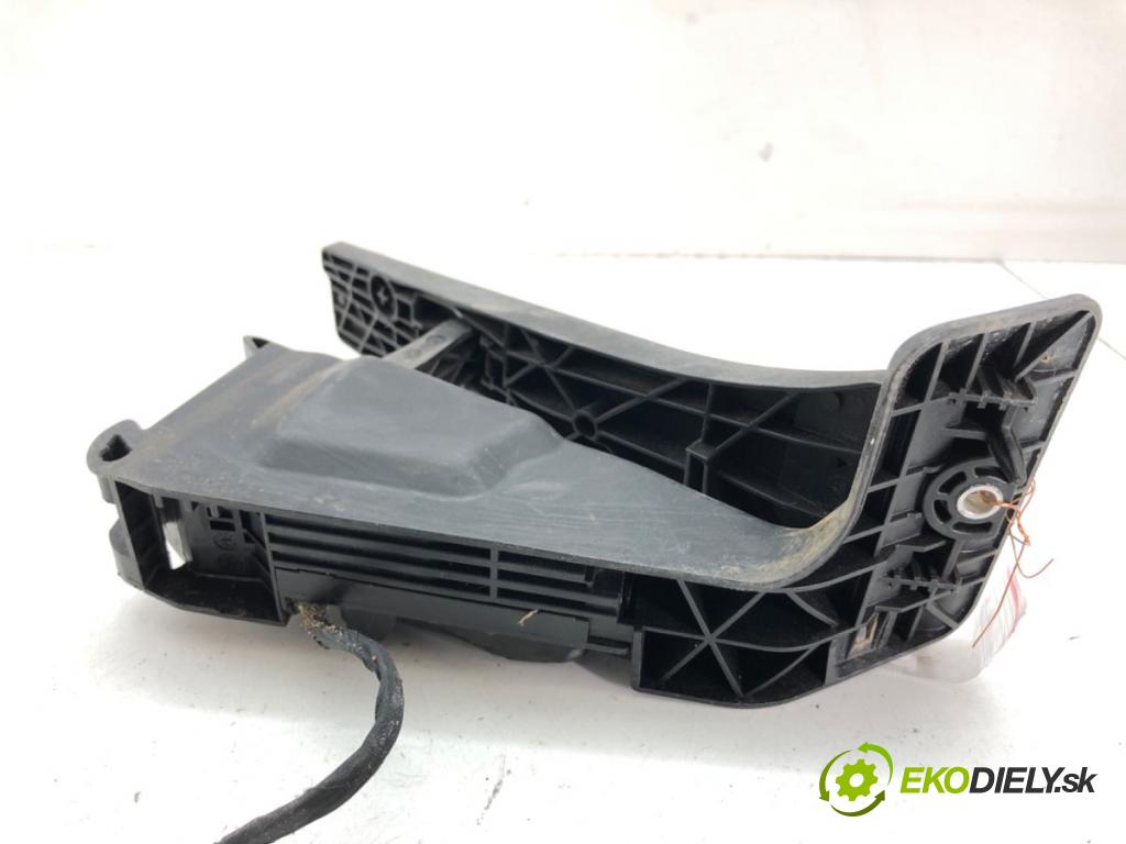 BMW F34 liftback 2016 190 kW 330 d 2993 Potenciometer plynu 6853175 (Potenciometer plynového pedálu)