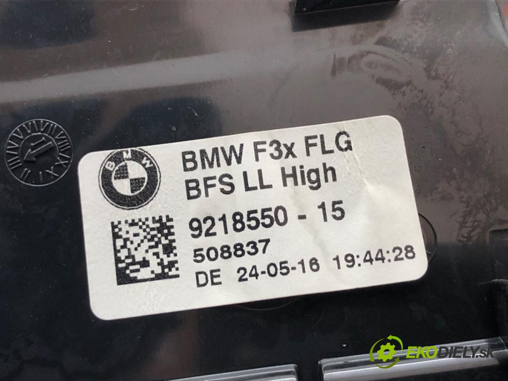 BMW F34 liftback 2016 190 kW 330 d 2993 Mriežky kúrenia pravy predný 9218550