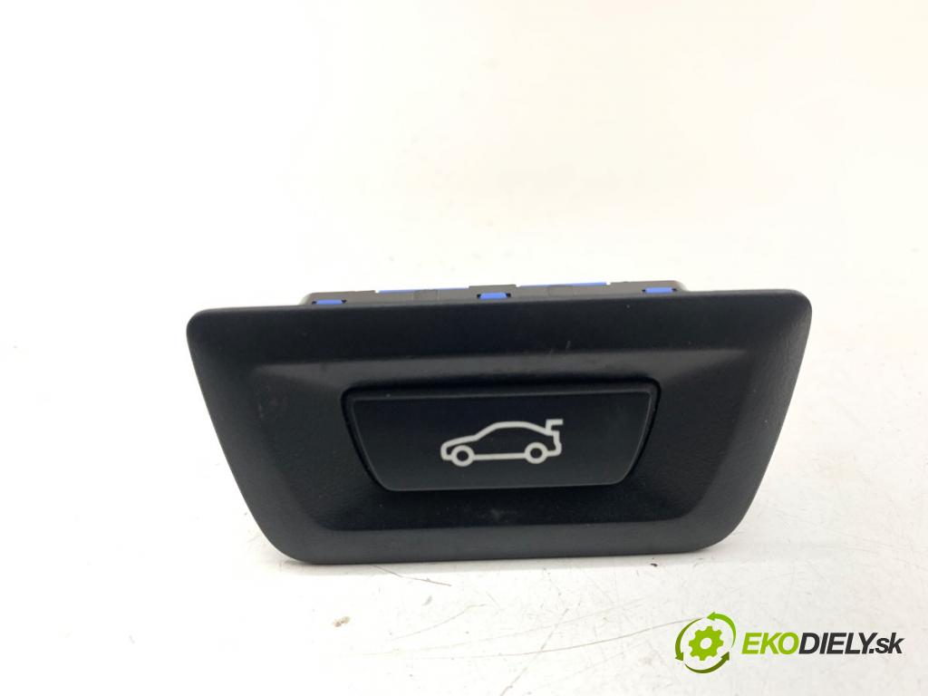 BMW F34 liftback 2016 190 kW 330 d 2993 Prepínač otvárania dverí 9275119 (Prepínacie páčky pod volantom)