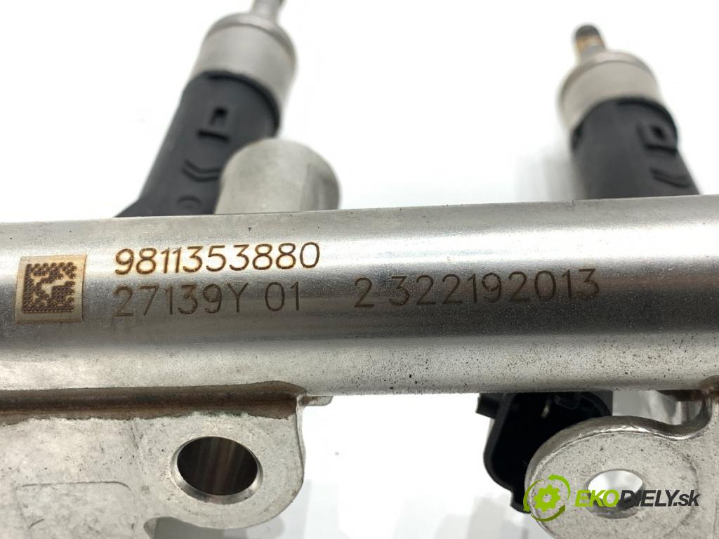PEUGEOT 3008 SUV 2020 96 kW 1.2 THP/ PureTech 130 1199 lišta vstřikovací VSTŘIKOVAČE: 9811353880