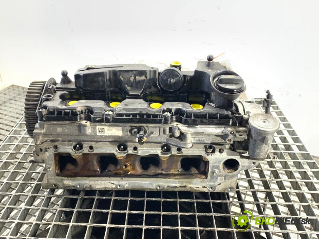 VW GOLF VII Kombi 2014 81 kW 1.6 TDI 1598 Hlava valcov 04L103308D (Hlava valcov)