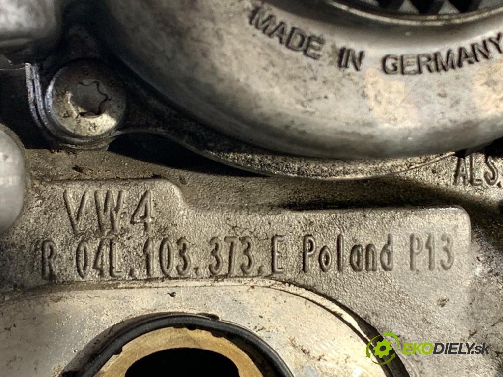 VW GOLF VII Kombi 2014 81 kW 1.6 TDI 1598 Hlava valcov 04L103308D (Hlava valcov)