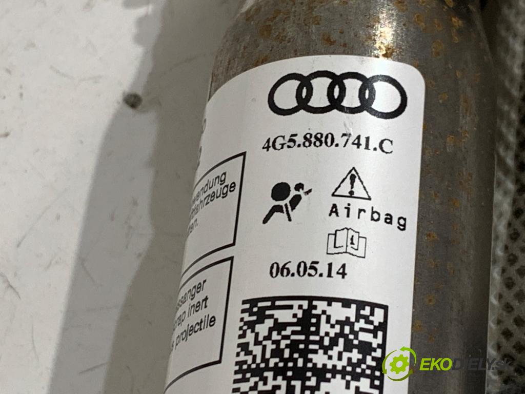 AUDI A6 C7 sedan 2014 180 kW 3.0 TDI quattro 2967 Stropný ľavy 4G5880741C