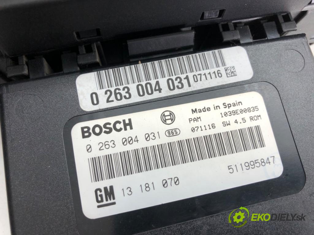 OPEL VECTRA C sedan 2008 88 kW 1.9 CDTI (F69) 1910 Modul BSM 13181070 (Riadiaca jednotka ostatné)