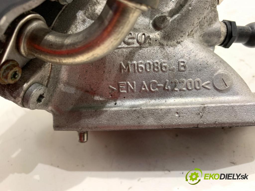 VW GOLF VII Kombi 2014 81 kW 1.6 TDI 1598 škrtíci klapka 04L128063P (Škrticí klapka)