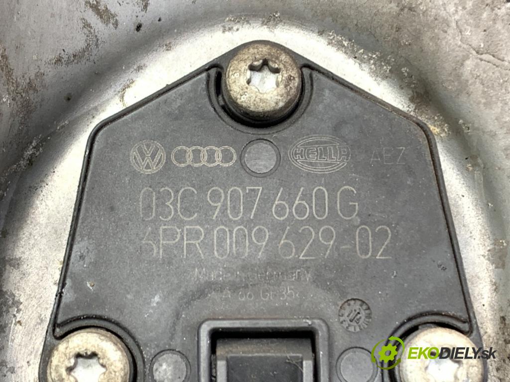 VW GOLF VII Kombi 2014 81 kW 1.6 TDI 1598 MISKA: olejová 04L103603 (Olejová vaňa)