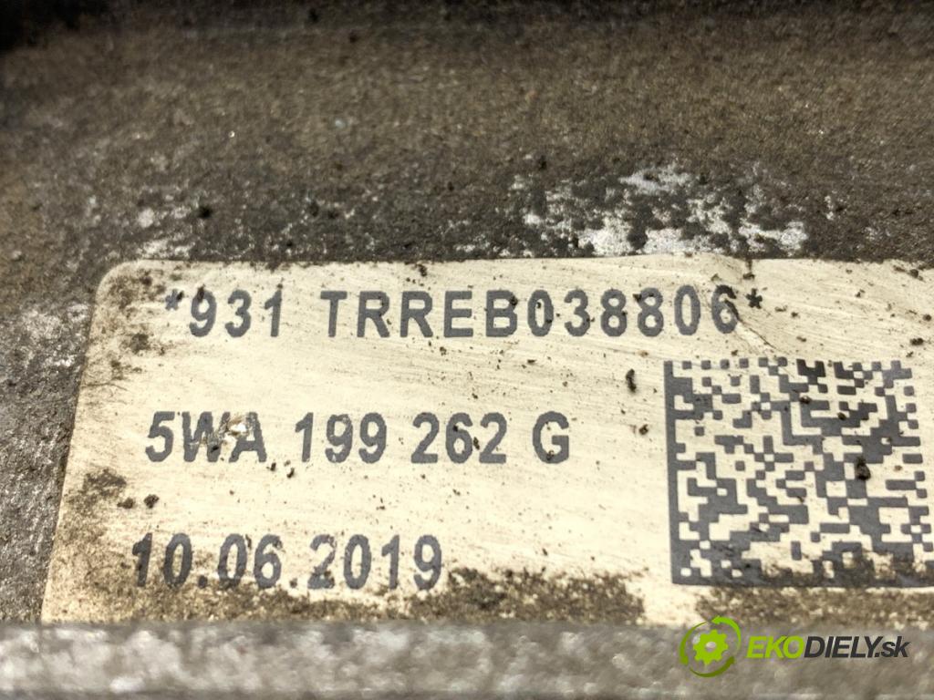 SKODA OCTAVIA III liftback 2019 85 kW 1.6 TDI 1598 AirBag motora pravý 5WA199262G