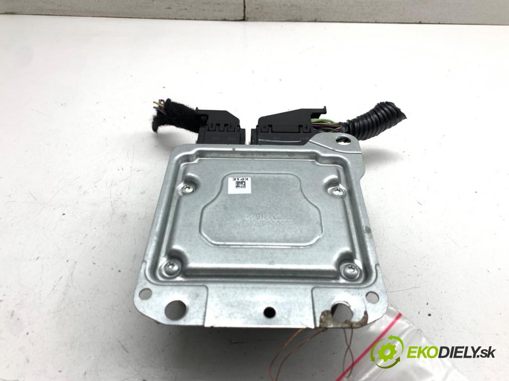 FORD MONDEO MK5 sedan 2013 133 kW 1.6 1596 senzor airbag DS7T-14B321-BB (Snímač)