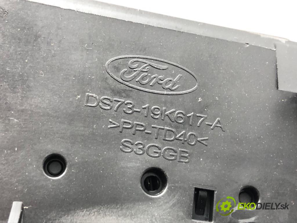 FORD MONDEO MK5 sedan 2013 133 kW 1.6 1596 mří topení přední část DS73-19K617-A