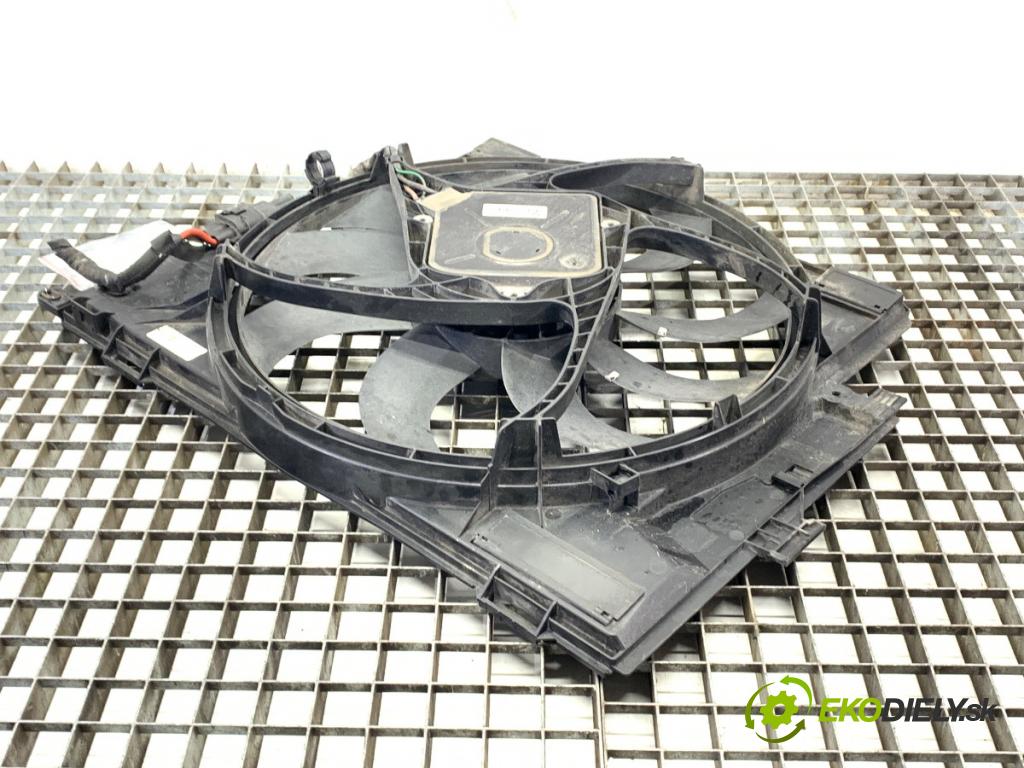 BMW F34 liftback 2016 190 kW 330 d 2993 Ventilátor chladiča 8641947 (Ventilátor)