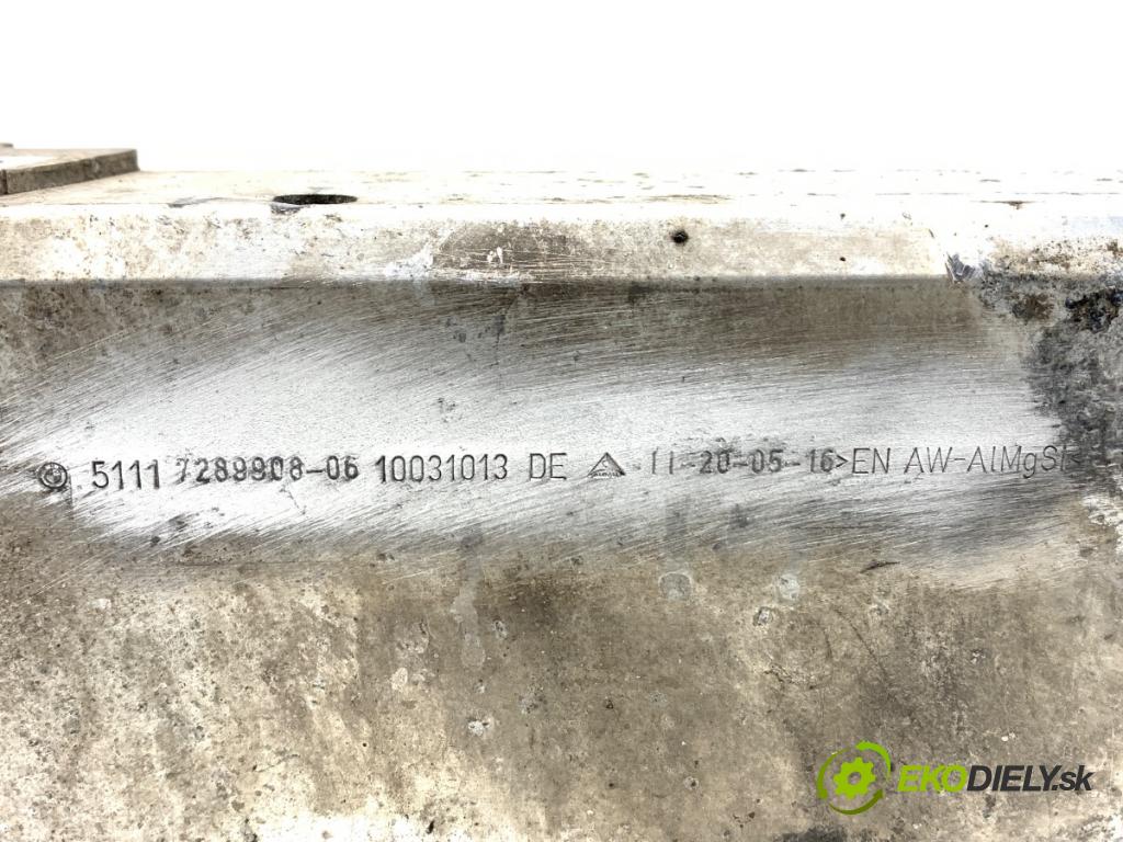BMW F34 liftback 2016 190 kW 330 d 2993 držiak stláčanie pravá 7289908