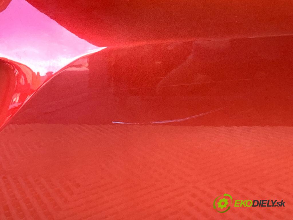 RENAULT CLIO IV liftback 2014 66 kW 0.9 TCe 90 898 kapota zad