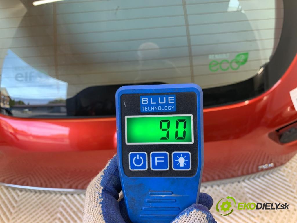 RENAULT CLIO IV liftback 2014 66 kW 0.9 TCe 90 898 kapota zad