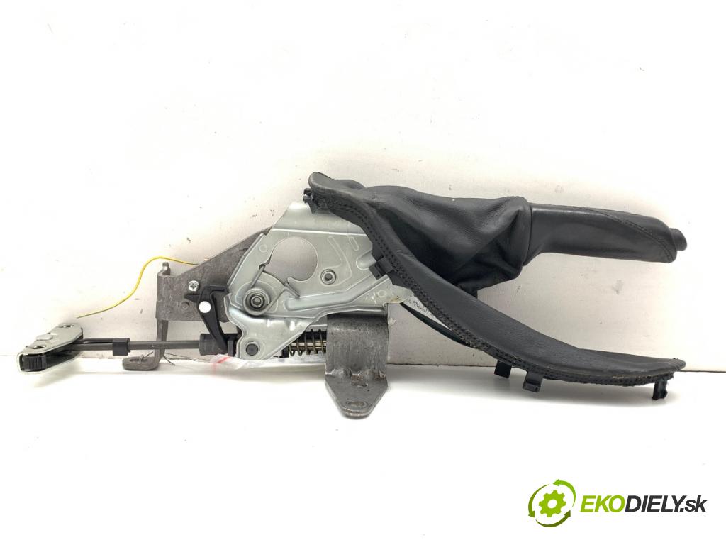 BMW F34 liftback 2016 190 kW 330 d 2993 kulisa brzdy ruční brzdy 7846807