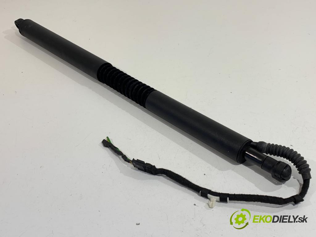 BMW F34 liftback 2016 190 kW 330 d 2993 Teleskop dverí kufra 7298983
