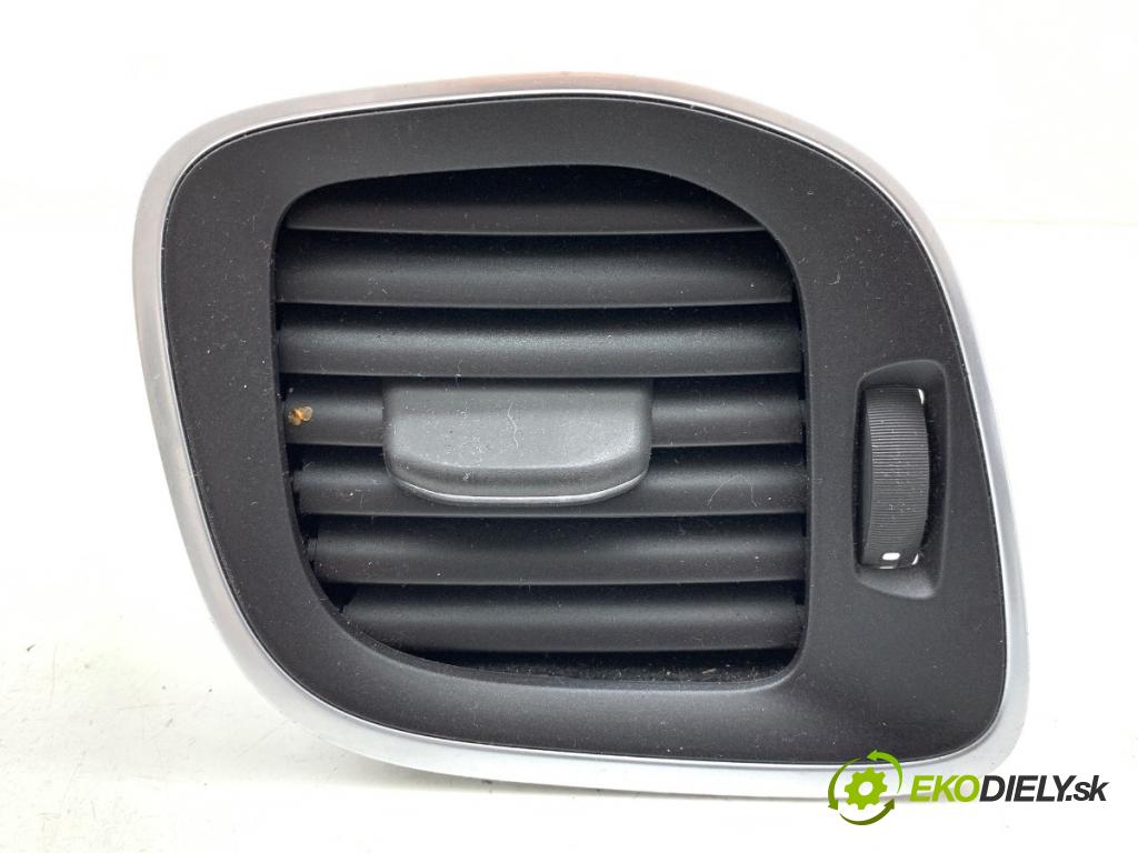 VOLVO V40 liftback 2012 84 kW D2 1560 mří topení levý přední část 30791697