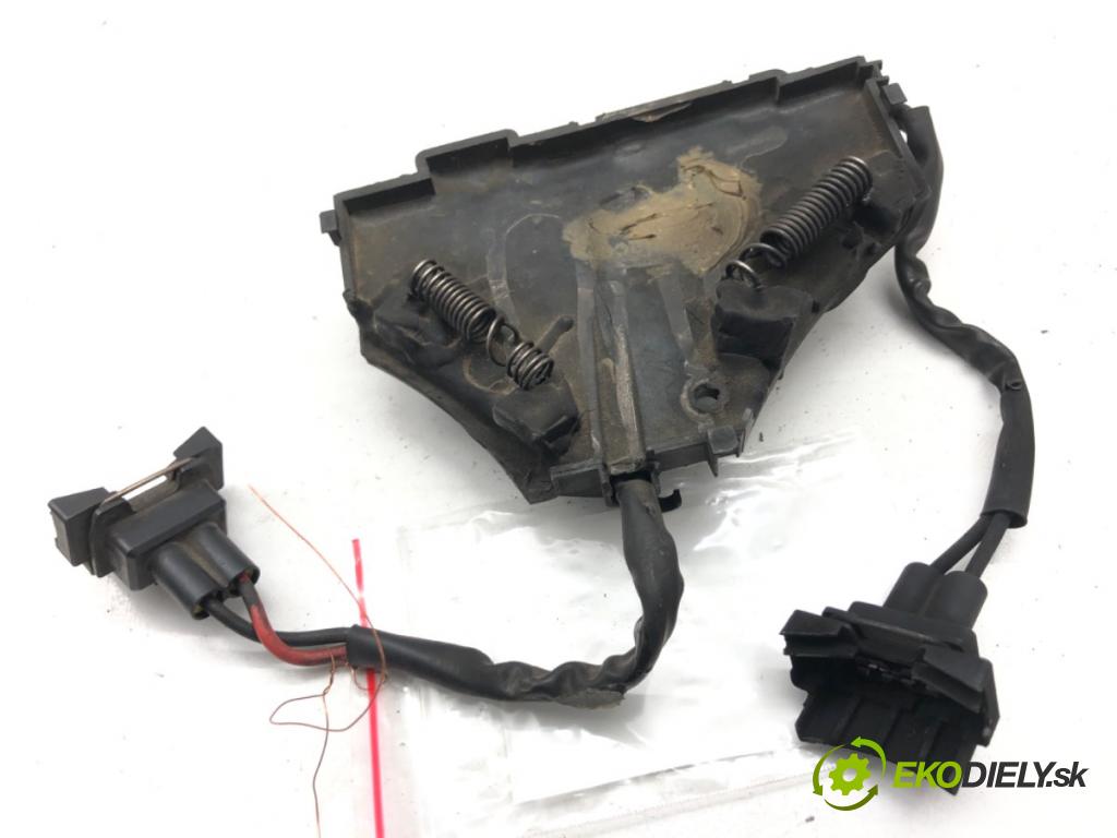 SAAB 9-3 sedan 2006 88 kW 1.9 TiD 1910 modul ventilátoru 1379131