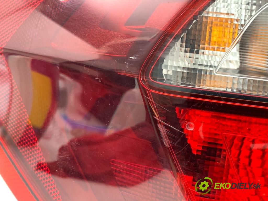 FORD ECOSPORT SUV 2021 92 kW 1.0 EcoBoost 998 světlo levý zadní část GN1513405DE