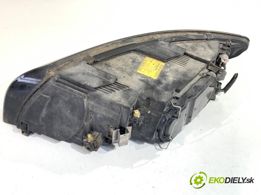 VOLVO V50 Kombi 2007 100 kW 2.0 D 1998 světlomet pravý přední část 30698886