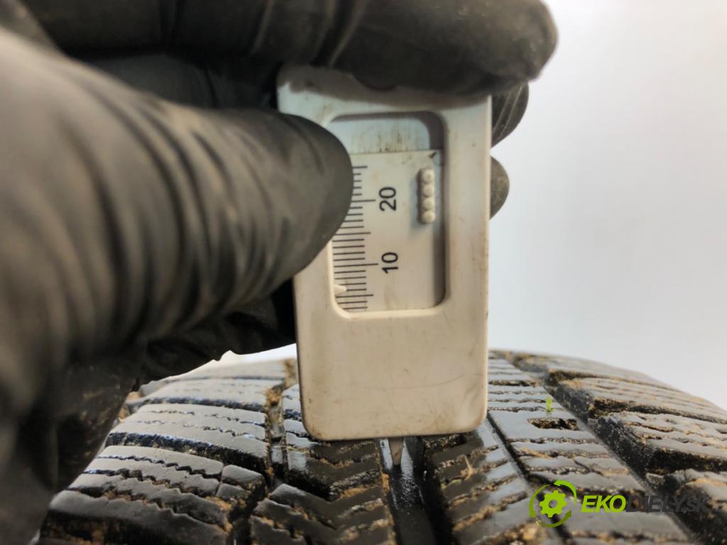 --- --- PNEUMATIKA: zima 2X 205/70 R15 FORTUNE: