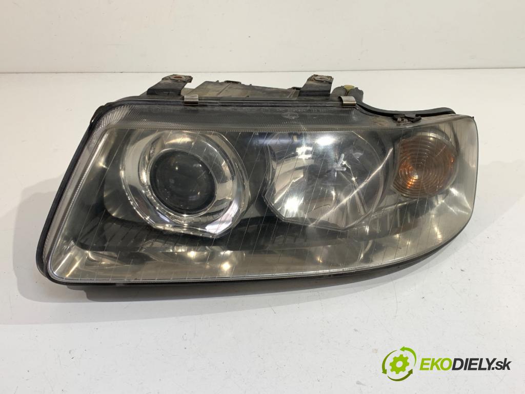 AUDI A3 8L liftback 2002 74 kW 1.9 TDI 1896 světlomet pravý přední část 153895-00