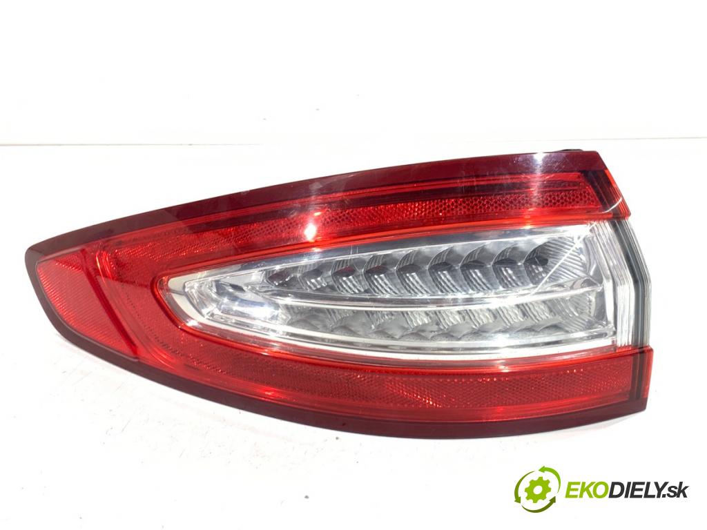 FORD MONDEO MK5 sedan 2013 133 kW 1.6 1596 Svetlo ľavy zad DS73-13405-AG