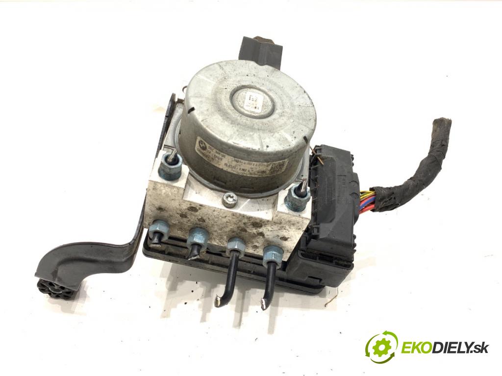 BMW F34 liftback 2016 190 kW 330 d 2993 Pumpa ABS 6881172 (Pumpa ABS)