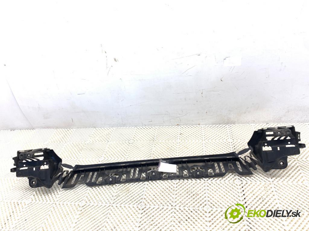 BMW F34 liftback 2016 190 kW 330 d 2993 úchyt nárazníka zadní část středový 7293777