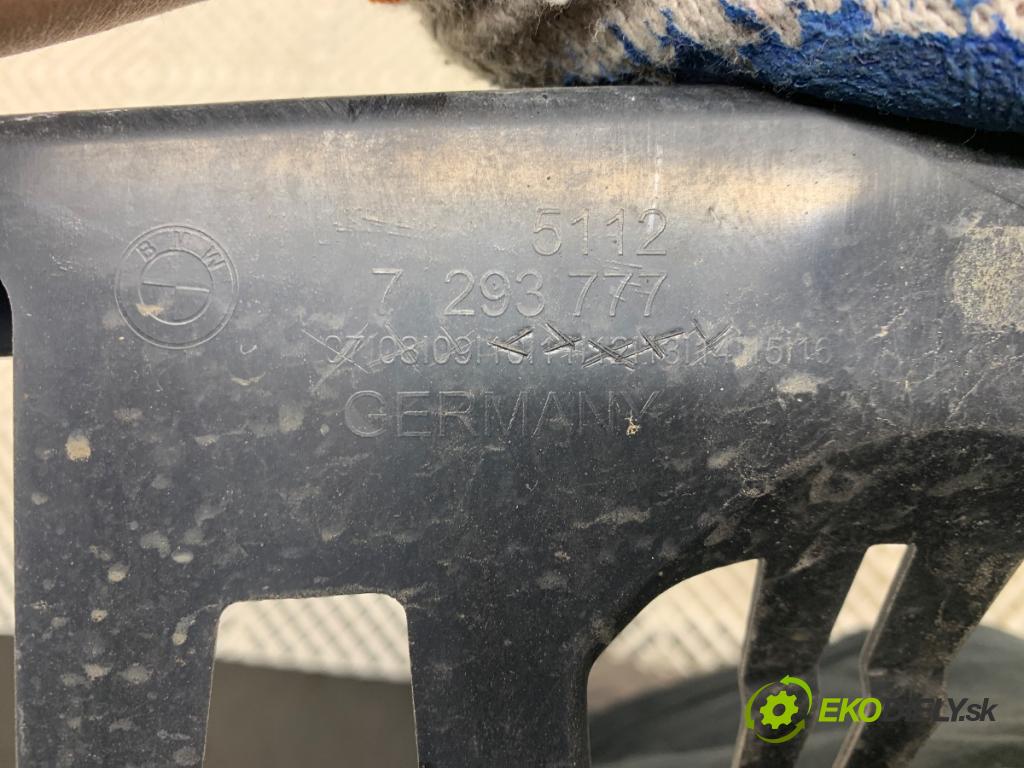 BMW F34 liftback 2016 190 kW 330 d 2993 úchyt nárazníka zadní část středový 7293777