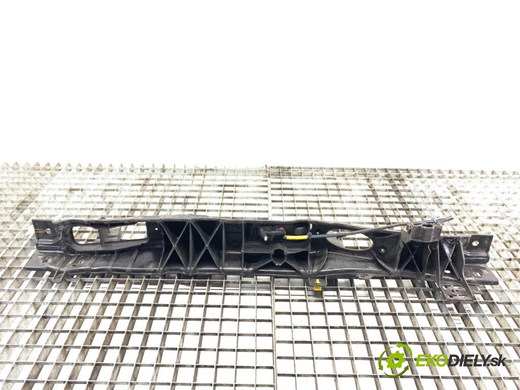 FIAT TIPO sedan 2017 70 kW 1.4 (356SXA1B) 1368 Výstuha horná 52087119 (Výstuha)